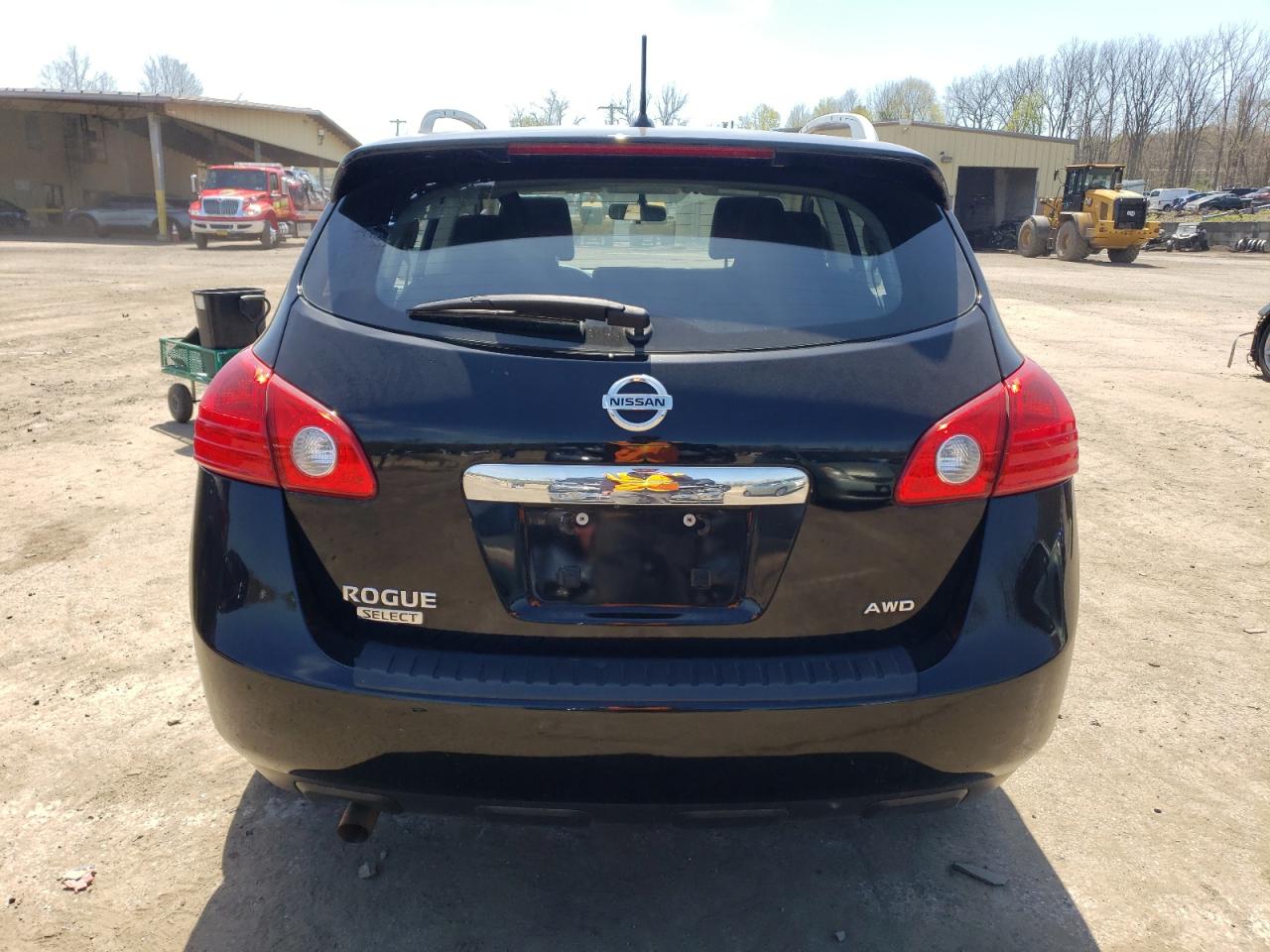 2015 Nissan Rogue Select S VIN: JN8AS5MV0FW255338 Lot: 52043684