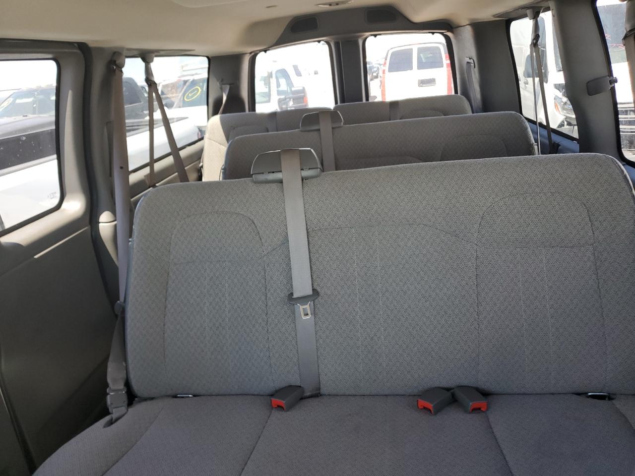 2018 Chevrolet Express G3500 Lt VIN: 1GAZGMFP9J1342632 Lot: 52879604