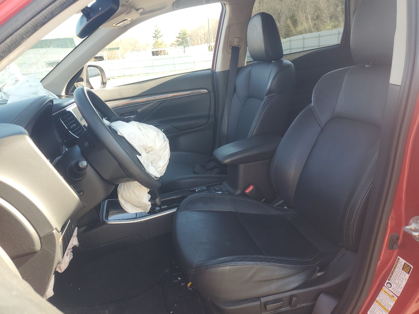 JA4AZ3A3XKZ039269 2019 Mitsubishi Outlander Se