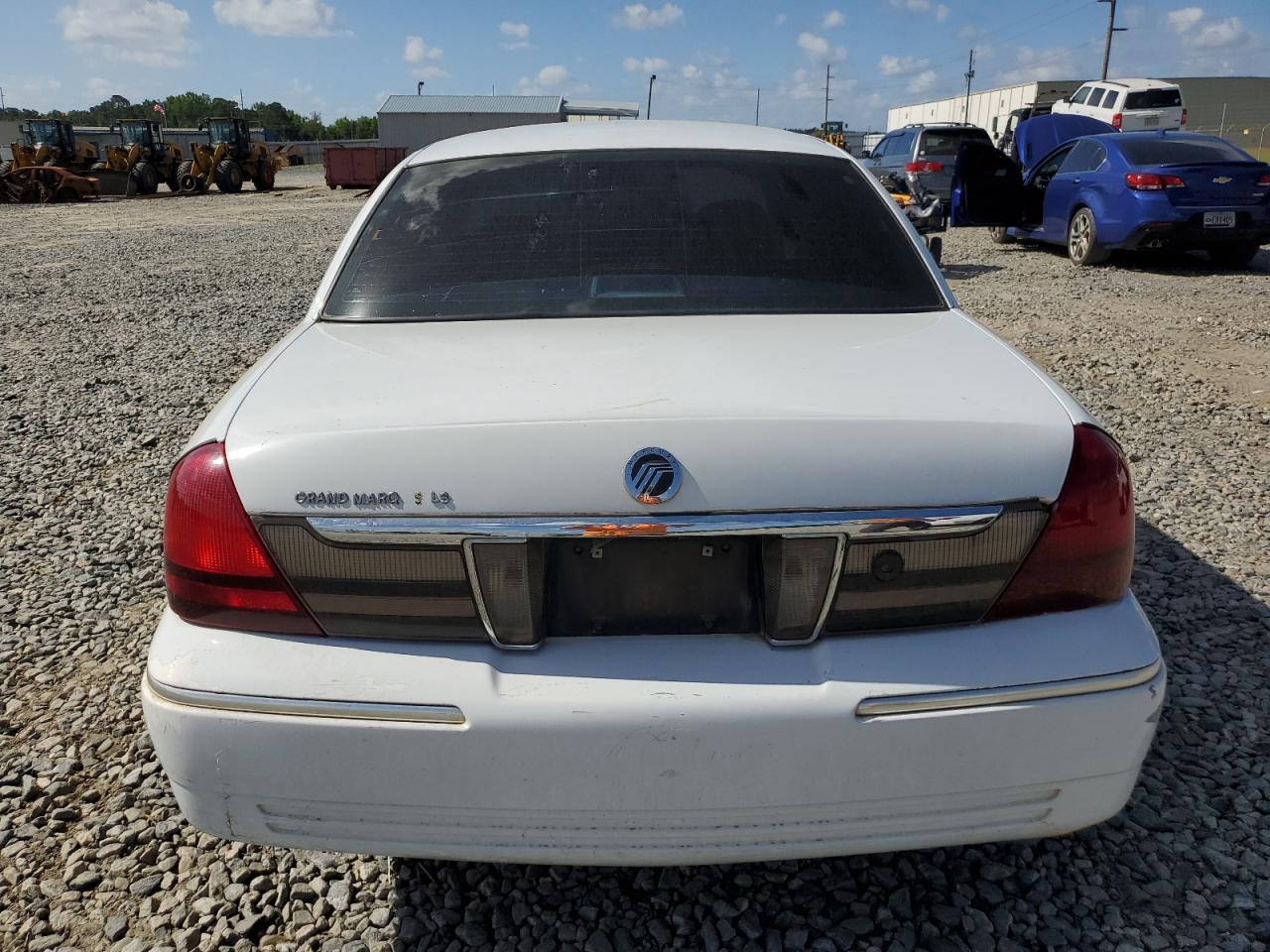 2007 Mercury Grand Marquis Ls VIN: 2MEFM75V17X642586 Lot: 52567354