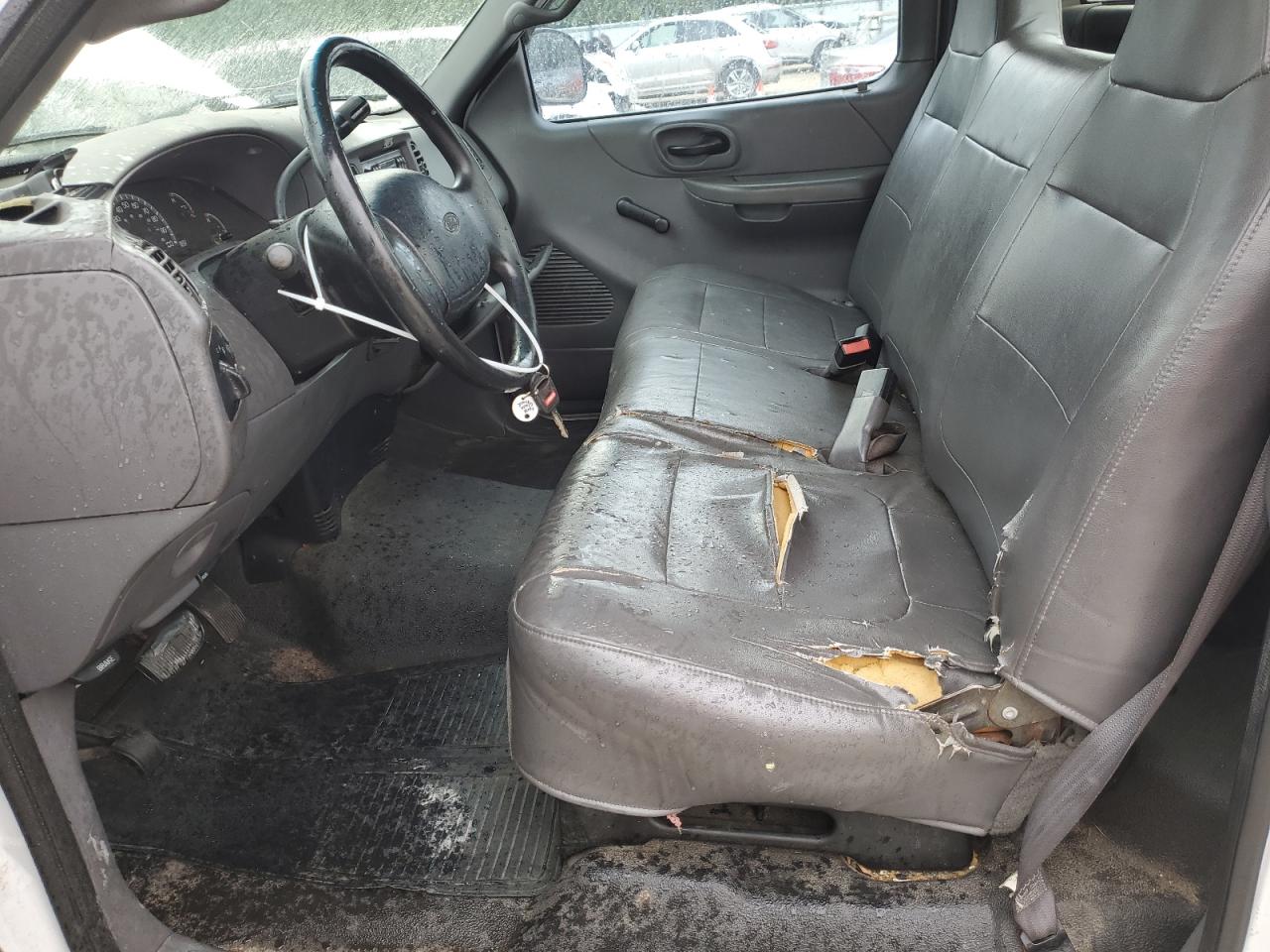 2001 Ford F150 VIN: 1FTPF17L41NB49227 Lot: 49856074