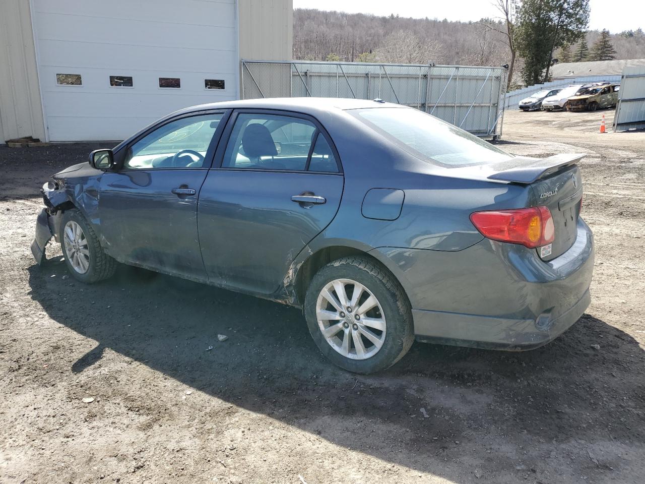 2009 Toyota Corolla - Image 2