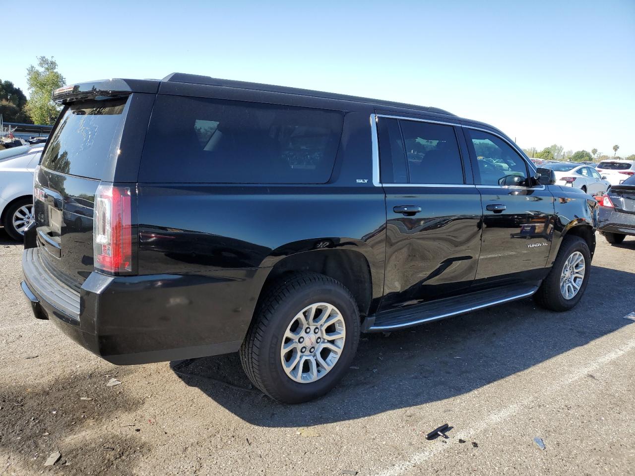 2020 GMC Yukon Xl K1500 Slt VIN: 1GKS2GKC8LR205413 Lot: 50140104