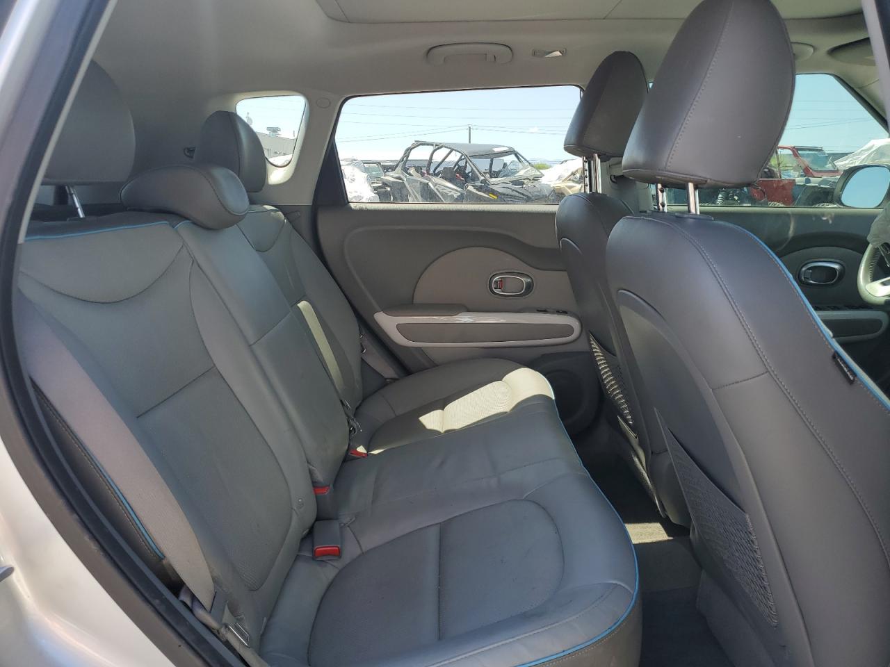 2016 Kia Soul Ev + VIN: KNDJX3AE1G7012932 Lot: 52958414