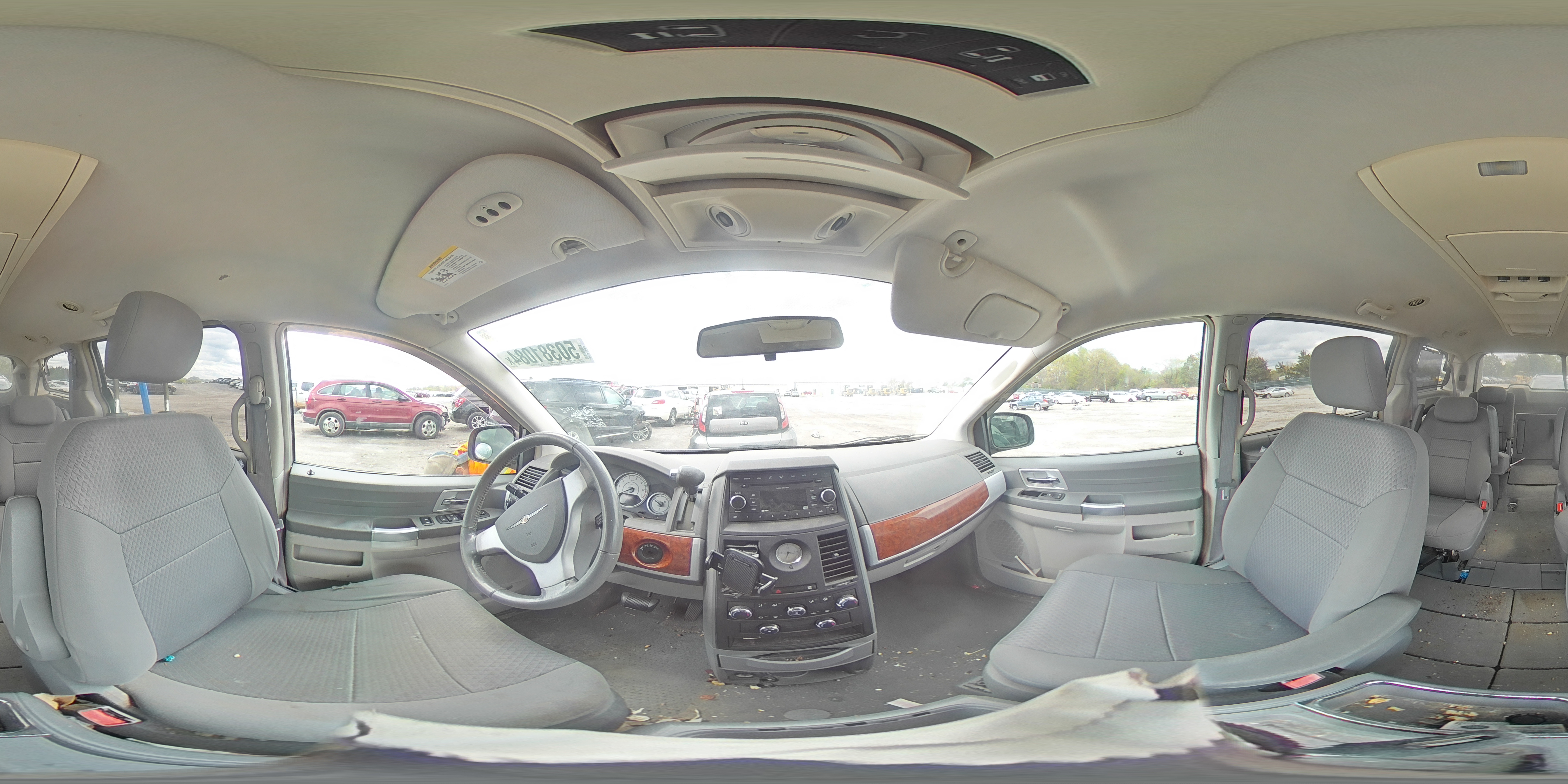 2008 Chrysler Town & Country Touring VIN: 2A8HR54P08R607667 Lot: 50381084