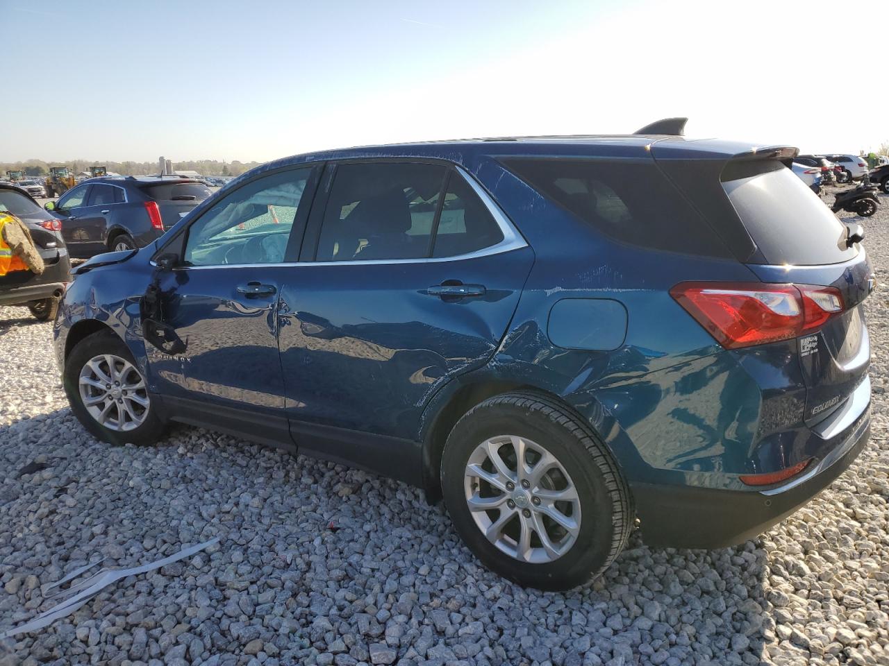 2019 Chevrolet Equinox - Image 2