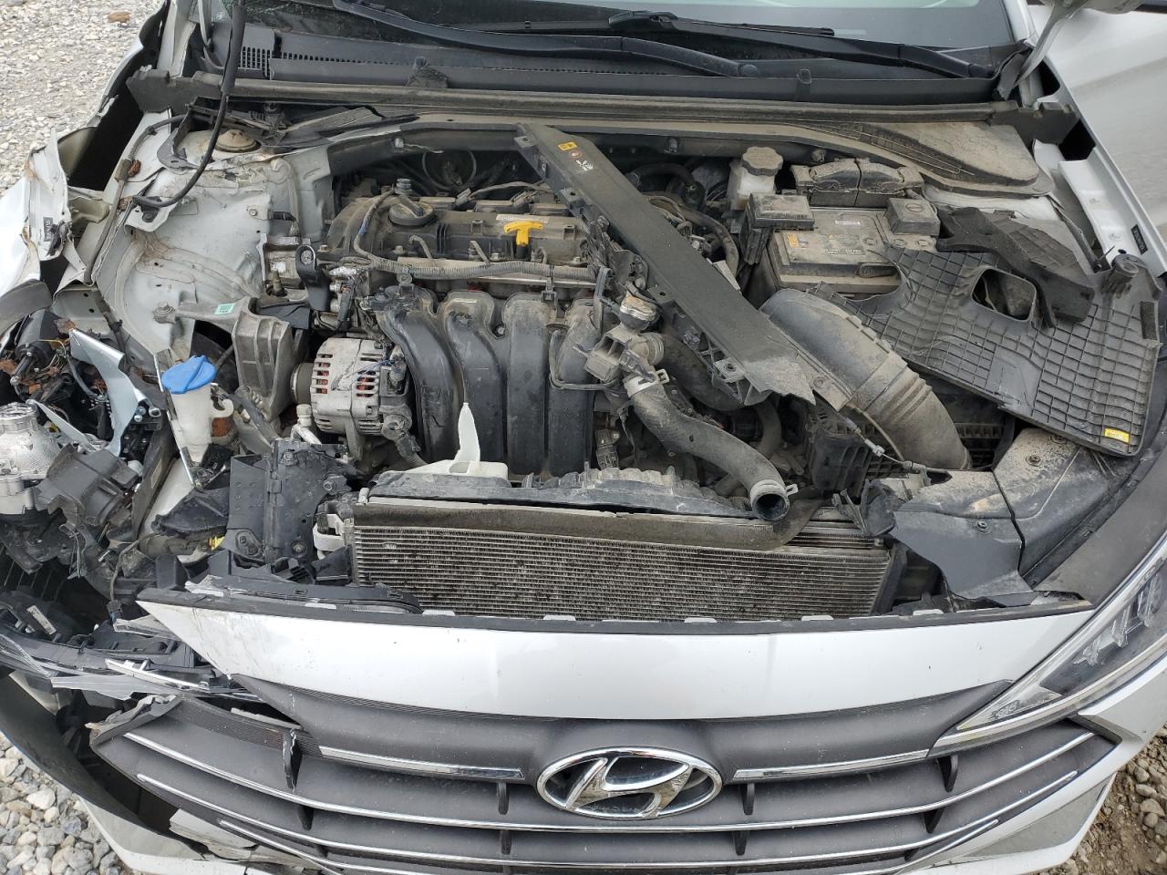 5NPD84LFXKH475856 2019 Hyundai Elantra Sel