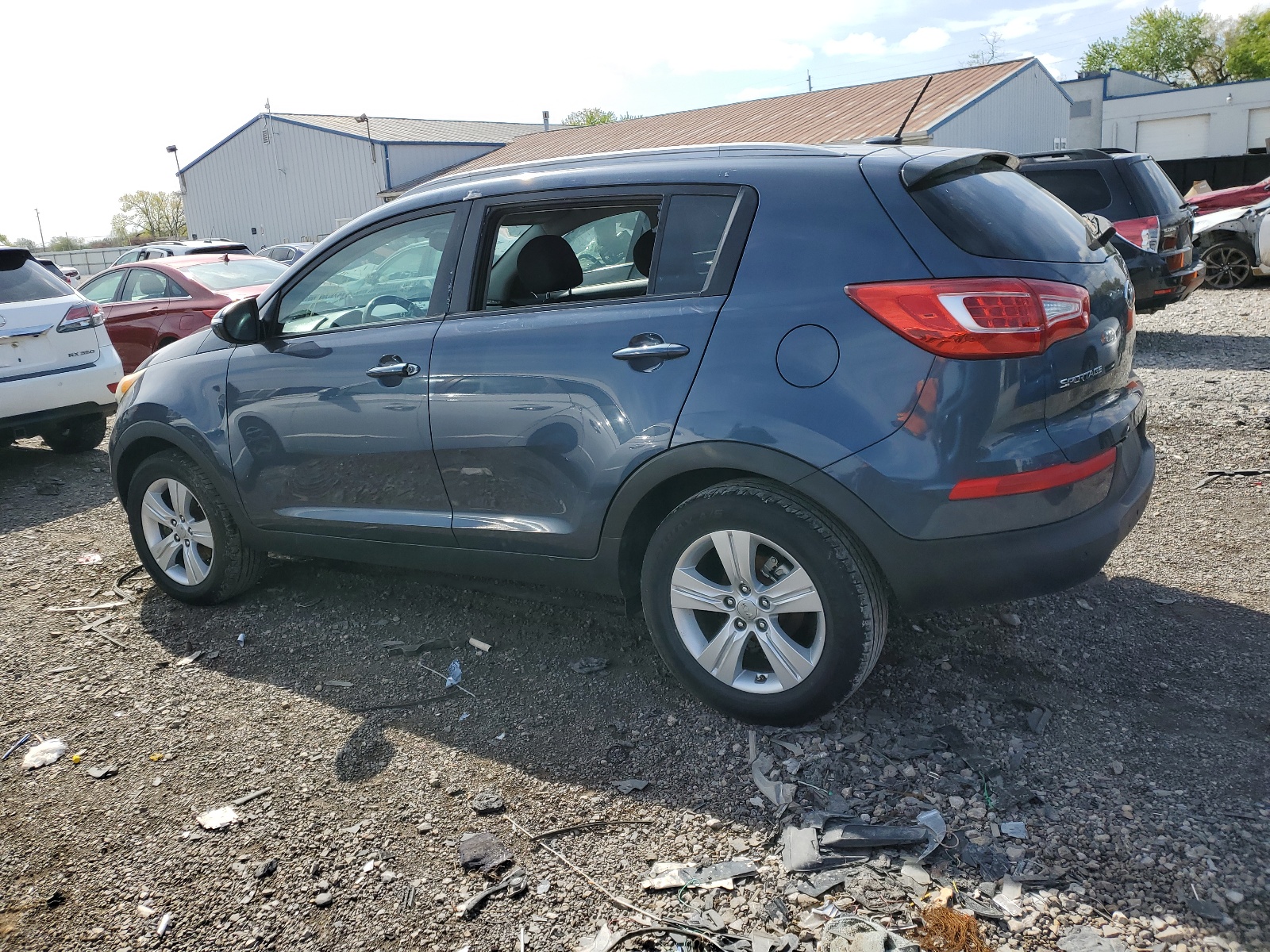 2013 Kia Sportage Base vin: KNDPB3A29D7379183