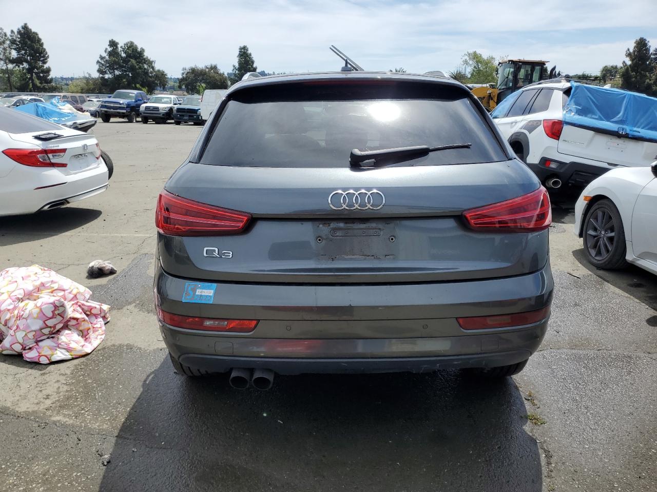 2018 Audi Q3 Premium Plus VIN: WA1HCCFS7JR018359 Lot: 50826564