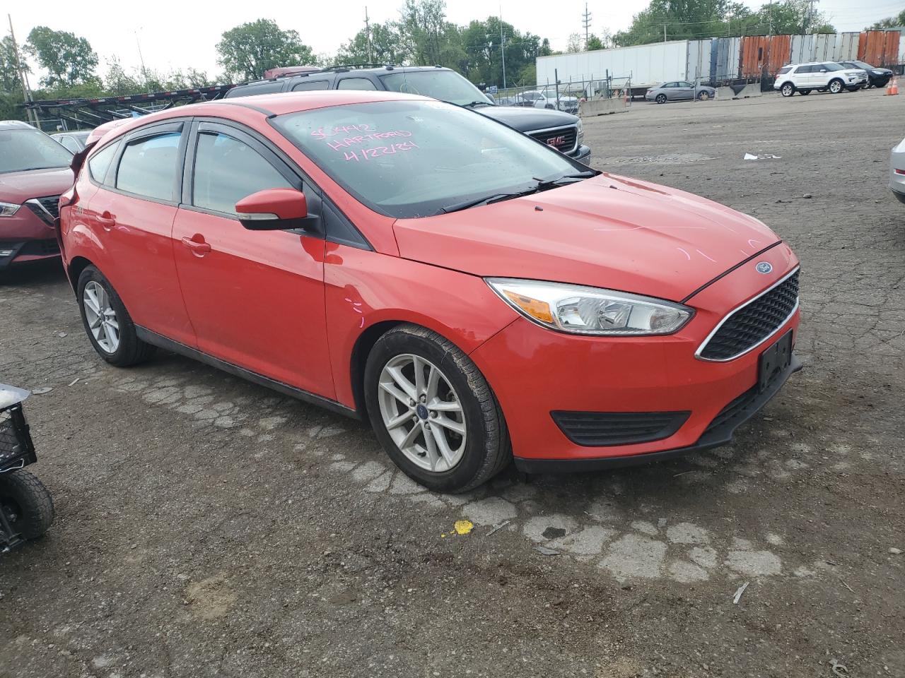 2015 Ford Focus Se VIN: 1FADP3K24FL333649 Lot: 52465474