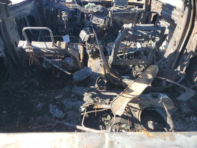  DODGE CHARGER 2013 Серебристый