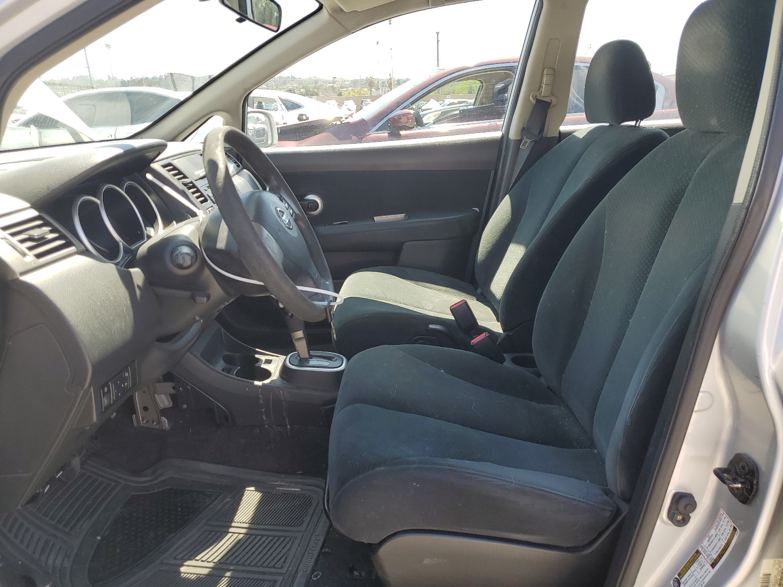 3N1BC1CP5AL458817 2010 Nissan Versa S