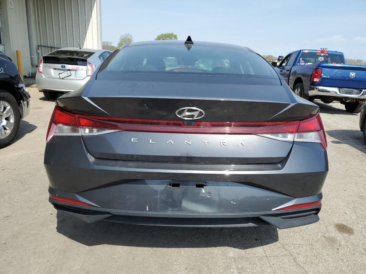 5NPLM4AG0MH019581 2021 Hyundai Elantra Sel