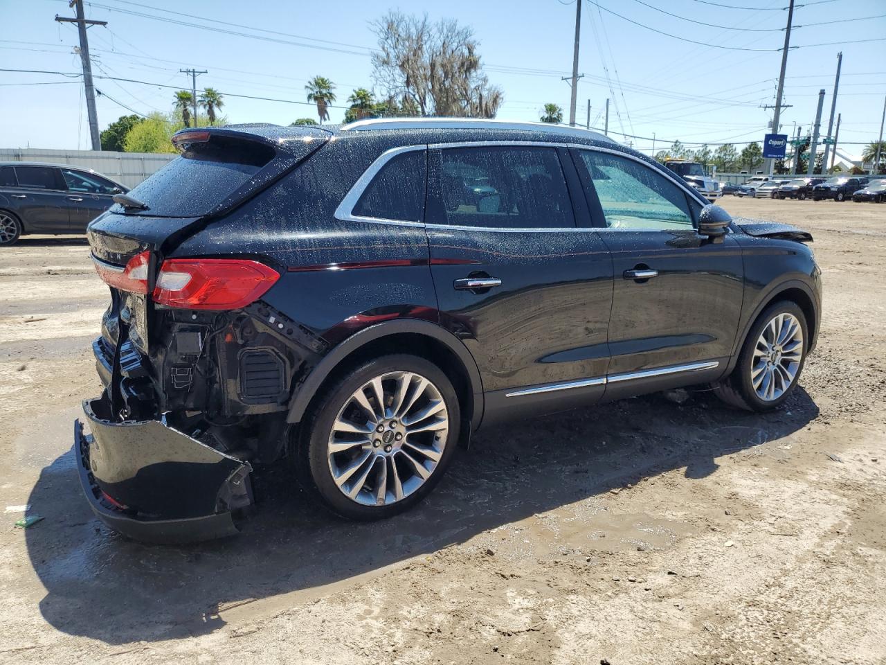 2016 Lincoln MKX - Image 3
