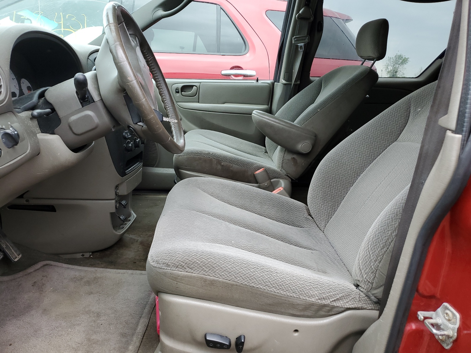 2D4GP44L04R504262 2004 Dodge Grand Caravan Sxt