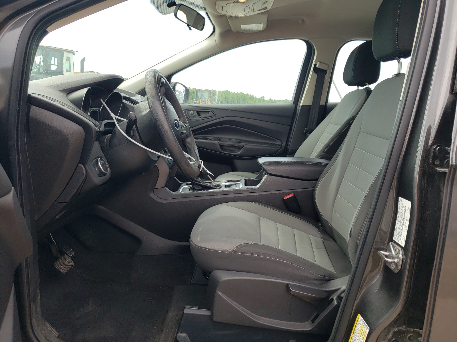 1FMCU0F72HUC19676 2017 Ford Escape S