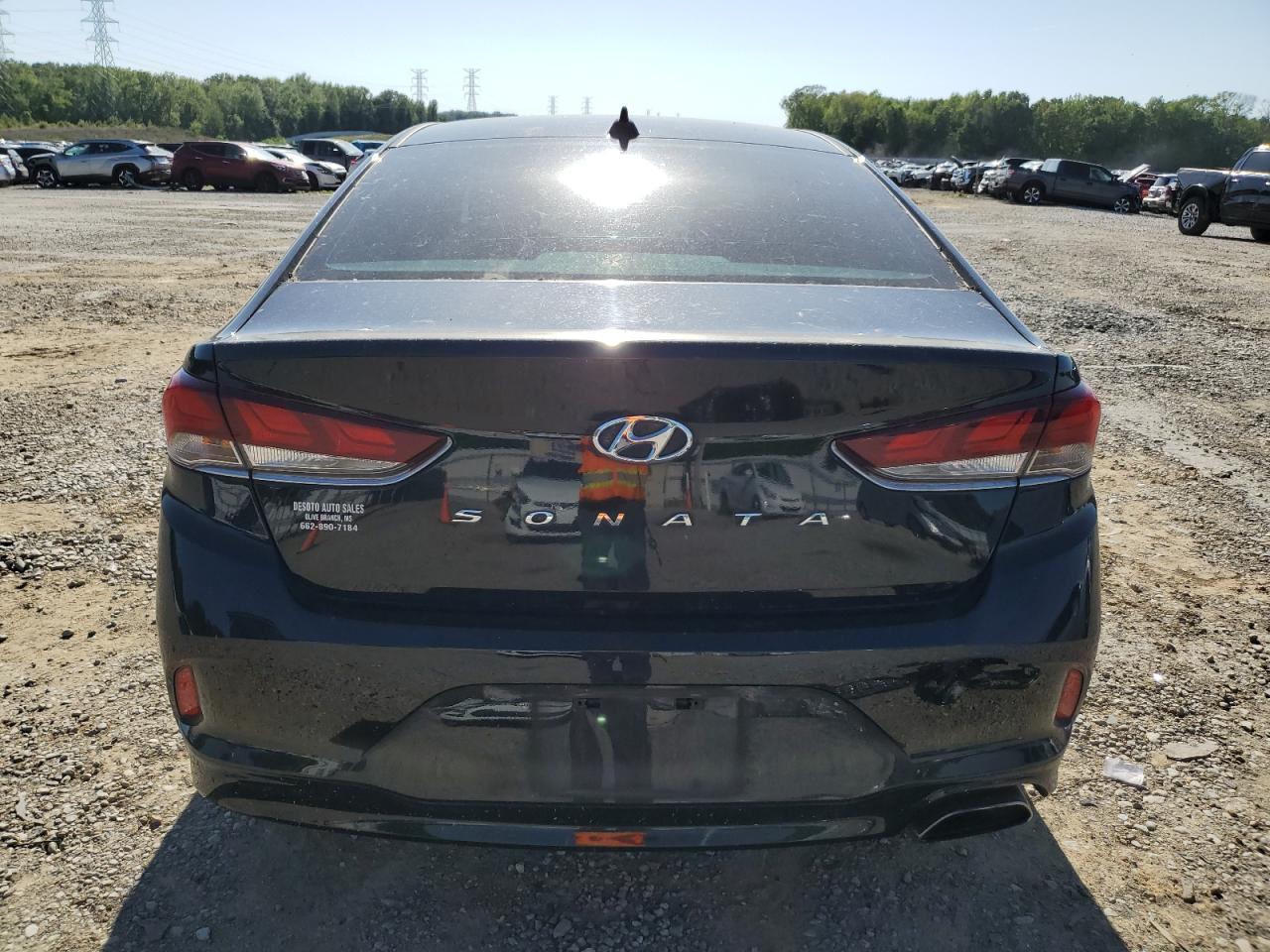 2019 Hyundai Sonata Limited VIN: 5NPE34AF2KH777986 Lot: 52119874