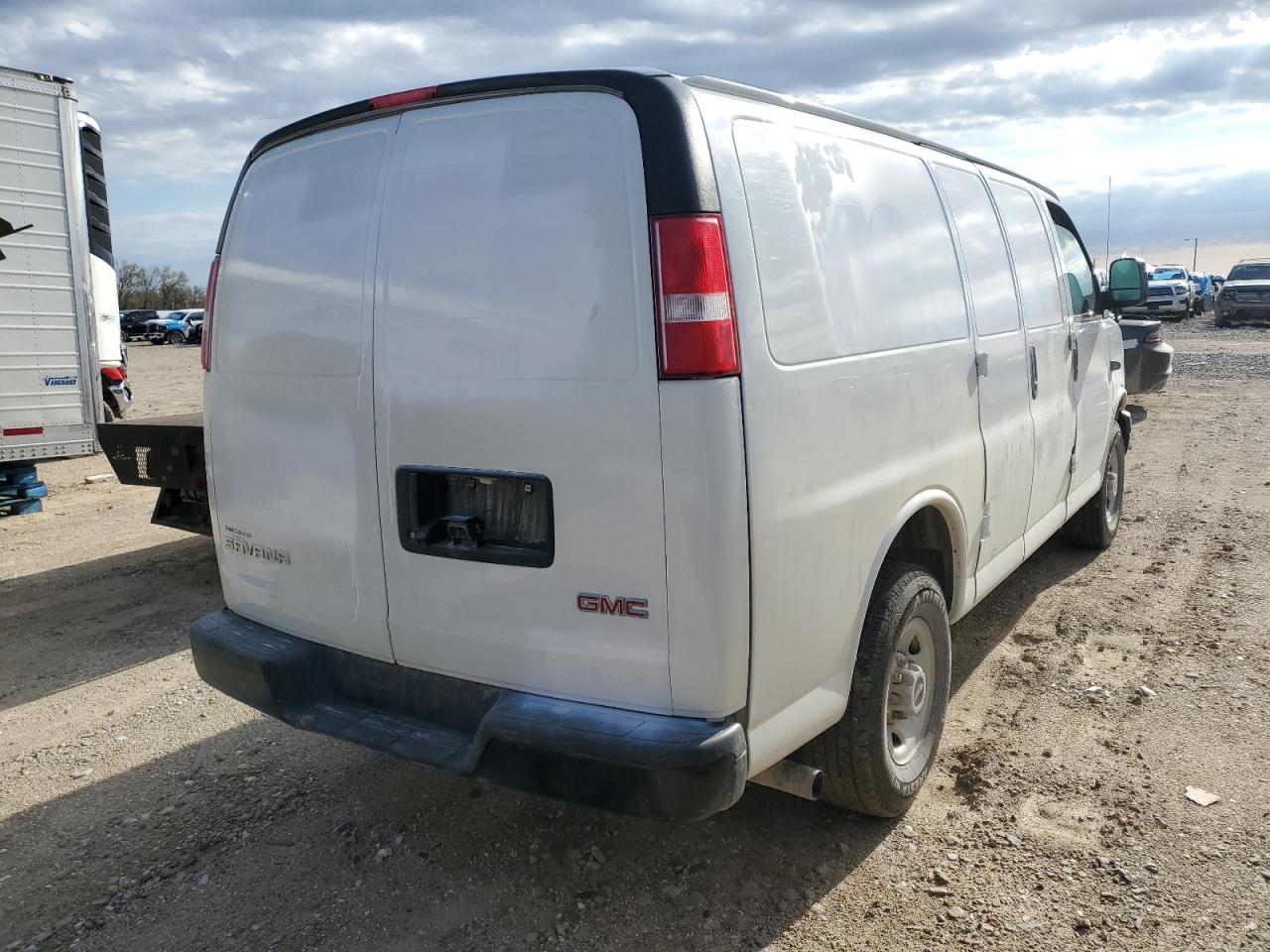 VIN 1GTZ7GFG0K1293802 2019 GMC SAVANA no.3