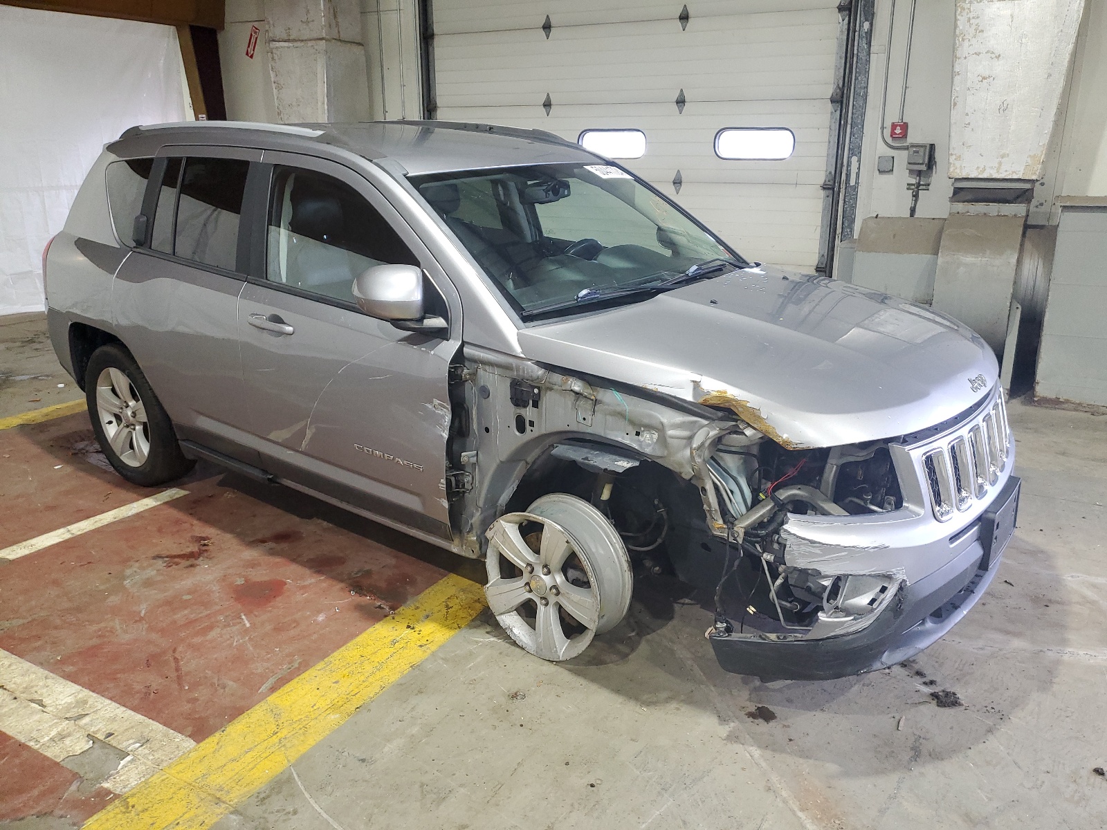 1C4NJDEBXGD587007 2016 Jeep Compass Latitude