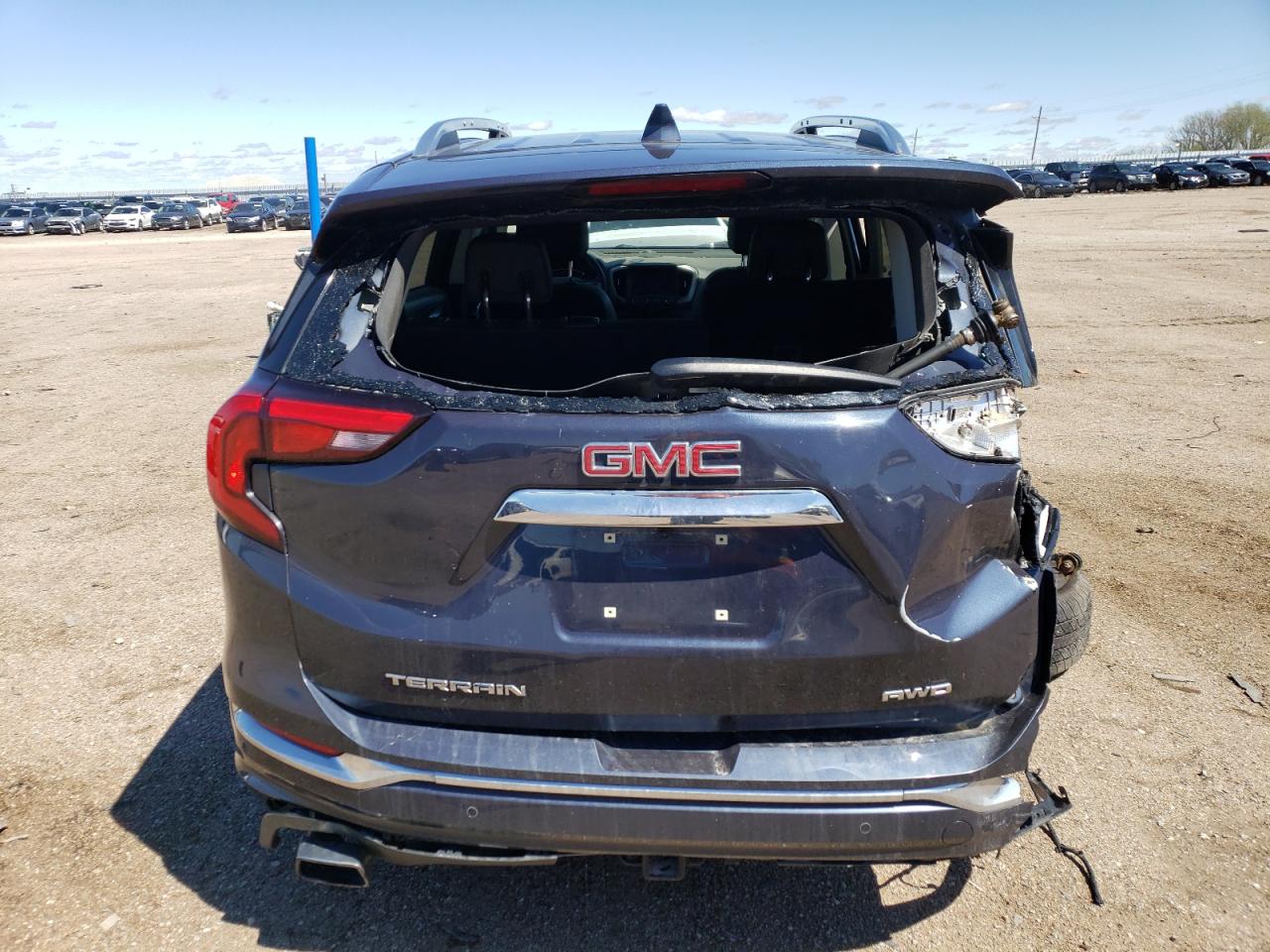 3GKALXEX1JL155076 2018 GMC Terrain Denali