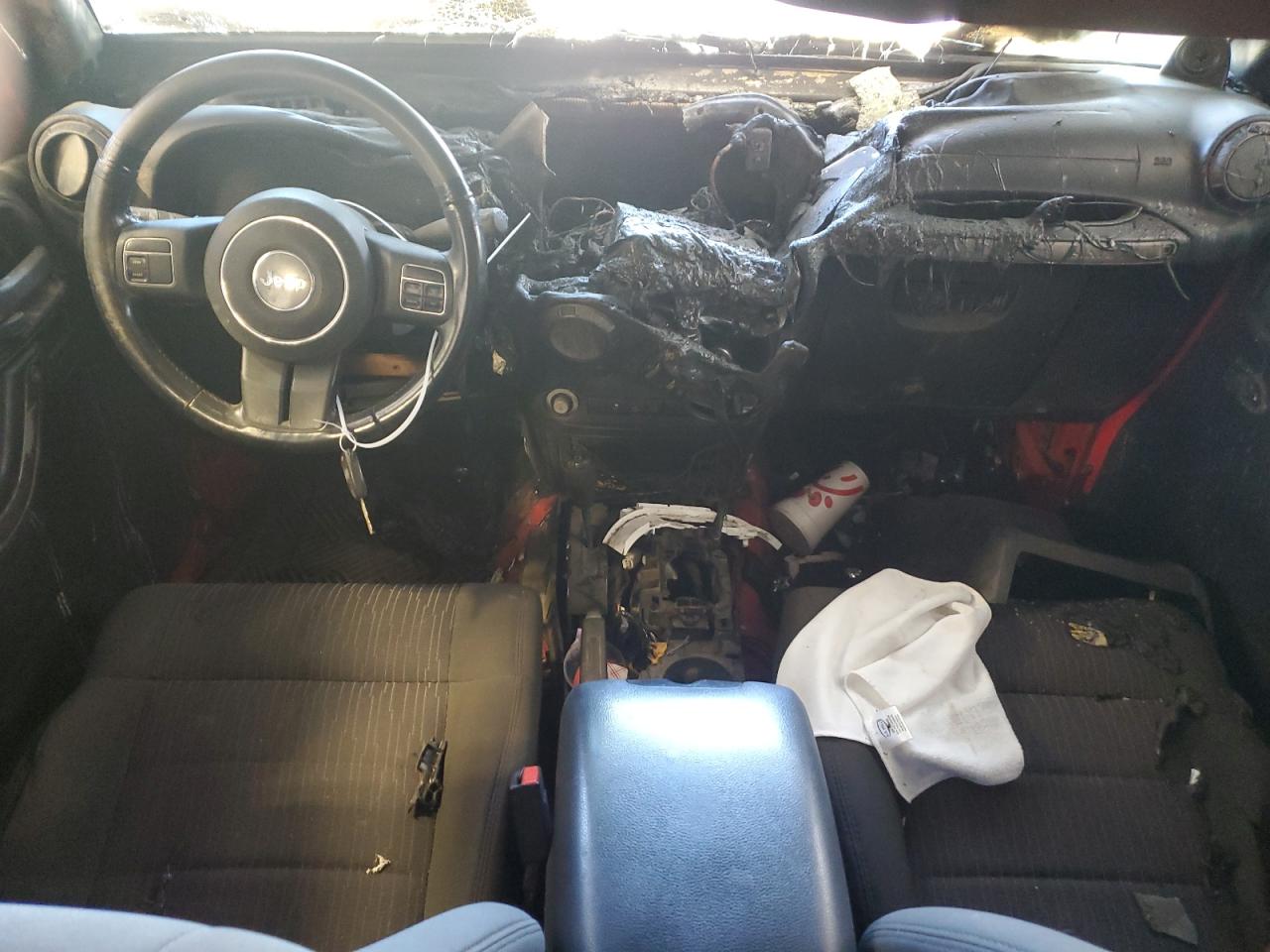 2012 Jeep Wrangler Unlimited Sport VIN: 1C4BJWDG5CL116975 Lot: 50827944