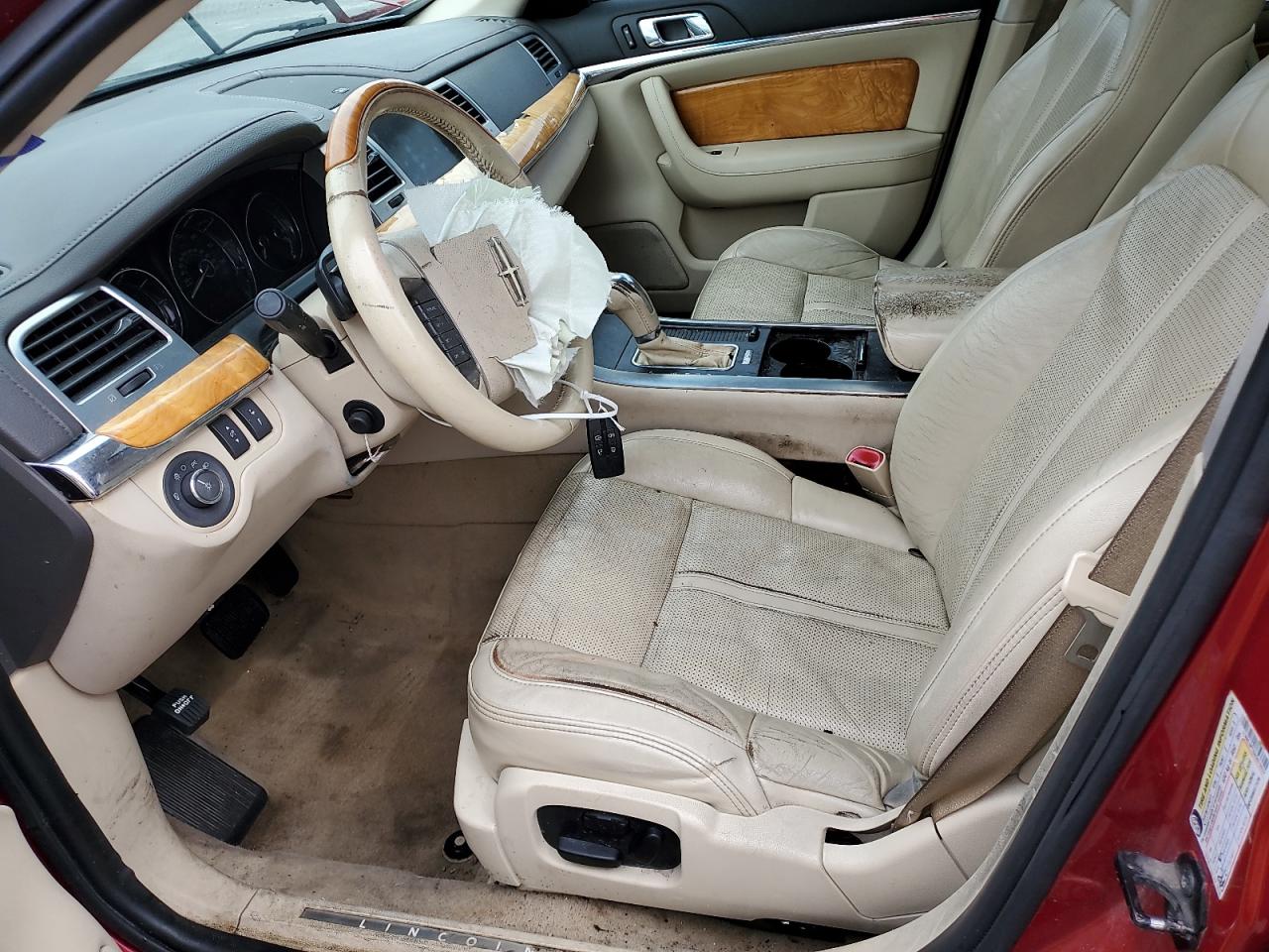 2010 Lincoln Mks VIN: 1LNHL9FT8AG610927 Lot: 80851065