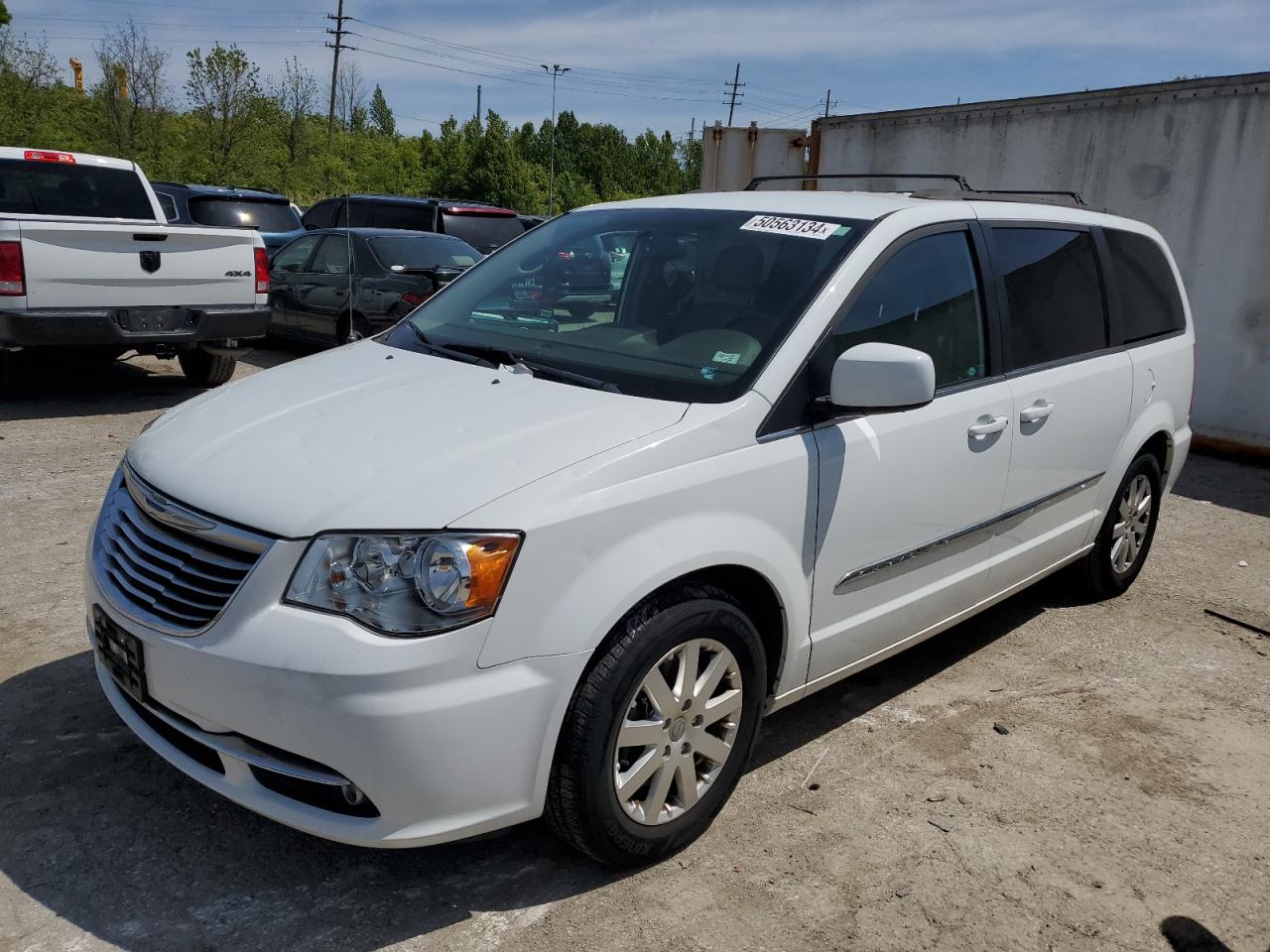 Cahokia Heights, IL에서 판매 중인 2015 Chrysler Town & Country Touring - Hail