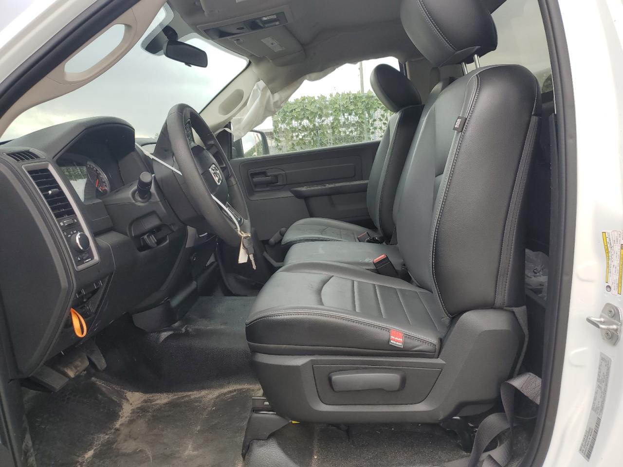 2022 Ram 1500 Classic Tradesman VIN: 3C6JR6DG8NG330452 Lot: 48117074