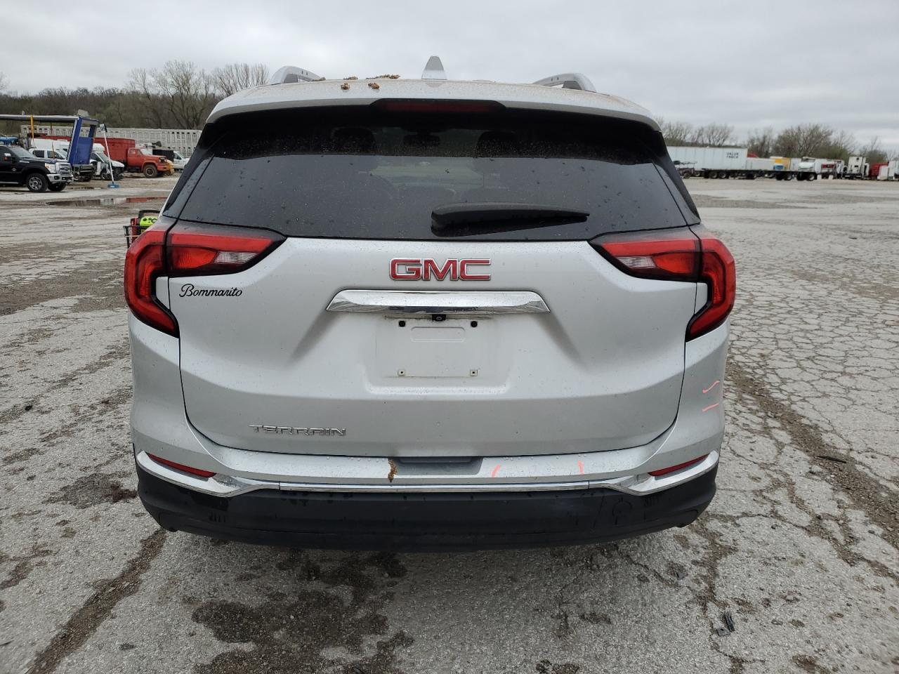 3GKALPEV8KL343447 2019 GMC Terrain Slt