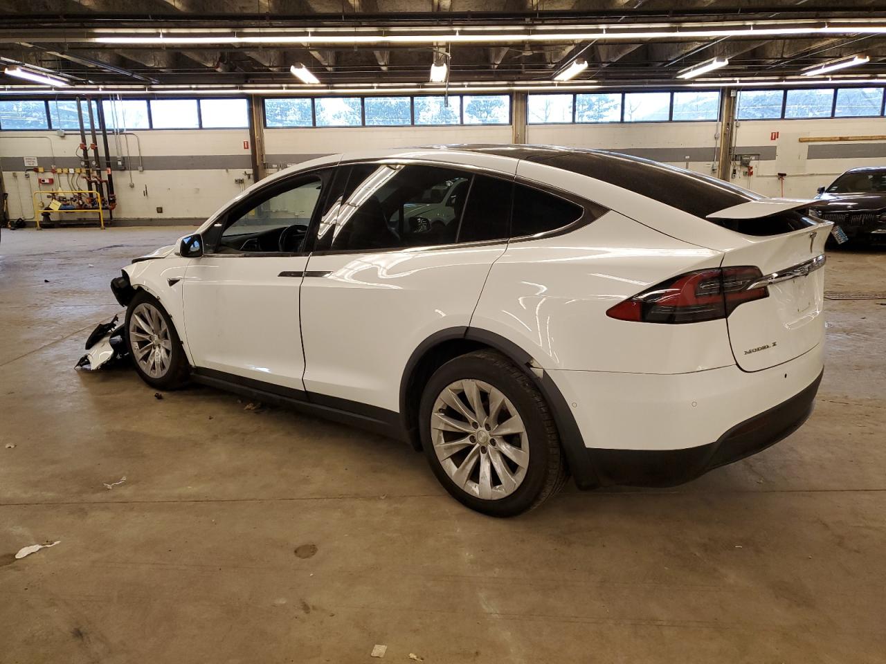 2016 Tesla Model X VIN: 5YJXCBE24GF027807 Lot: 50504814