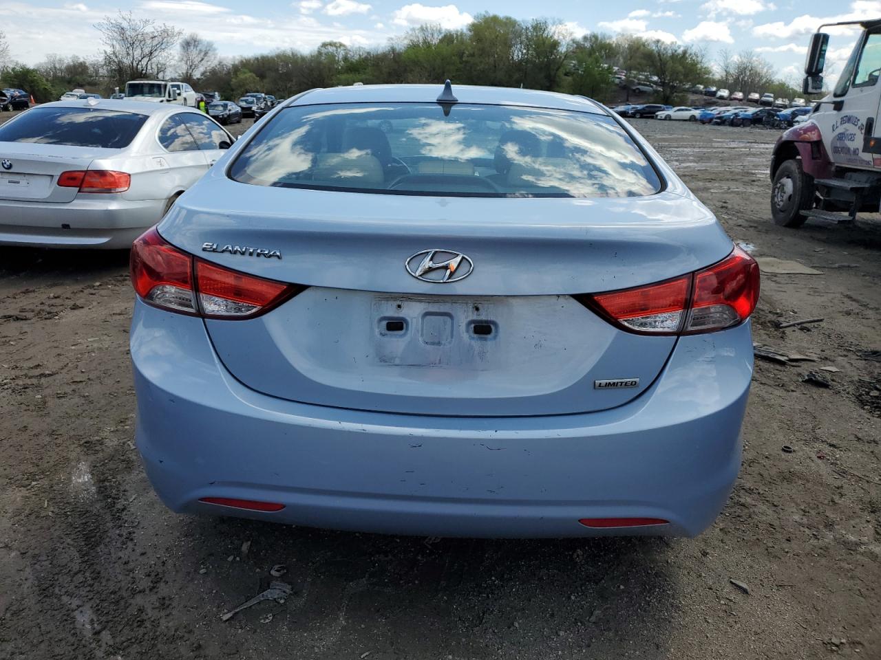 KMHDH4AE3CU492480 2012 Hyundai Elantra Gls