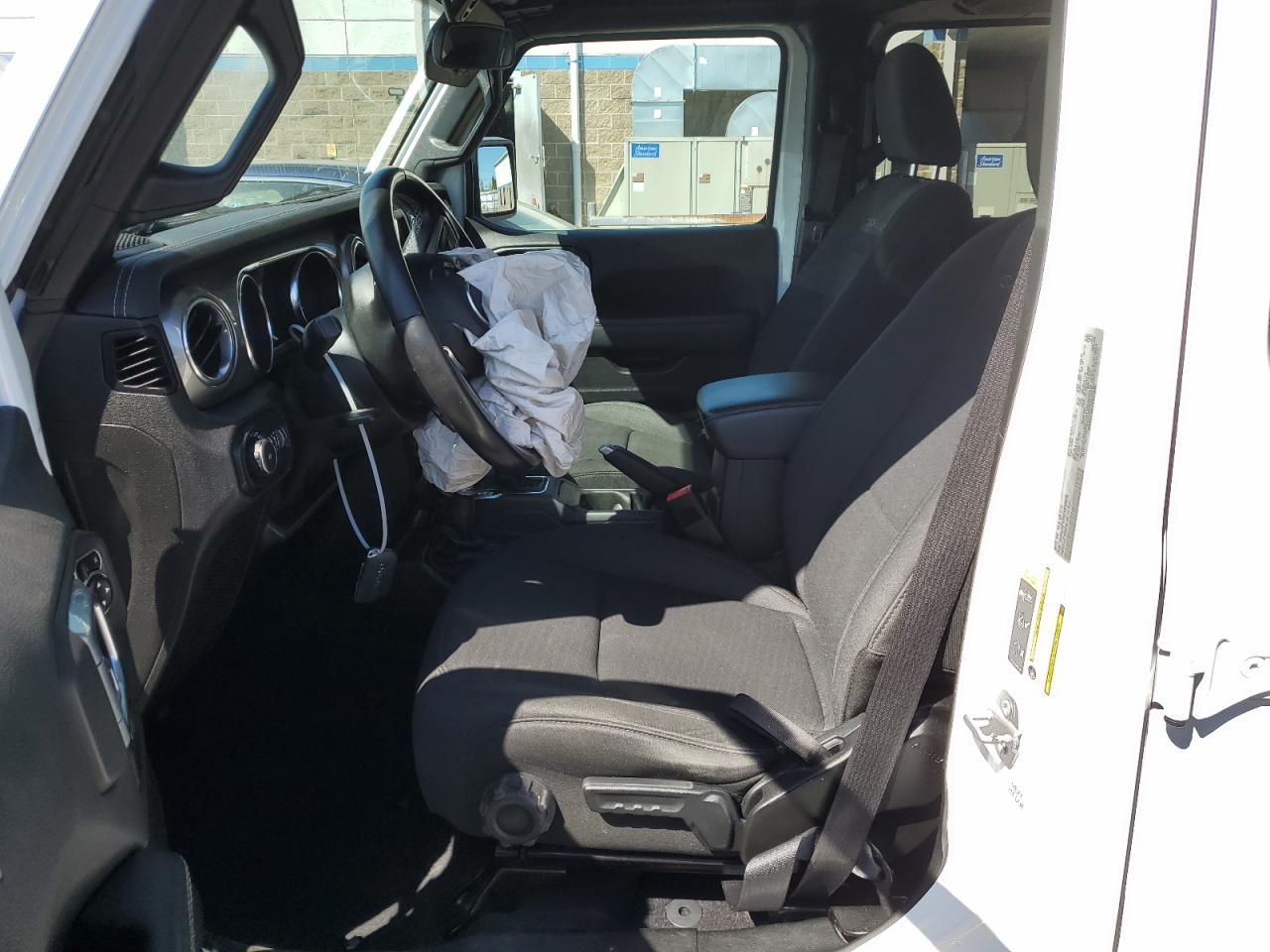 2021 Jeep Wrangler Unlimited Sahara VIN: 1C4HJXEN7MW592075 Lot: 52037654