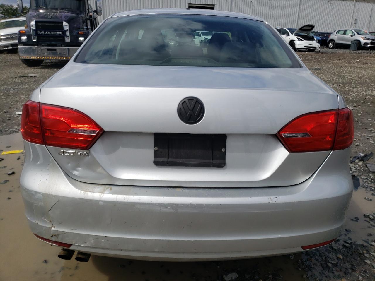 2012 Volkswagen Jetta Base VIN: 3VW1K7AJXCM352659 Lot: 49049874