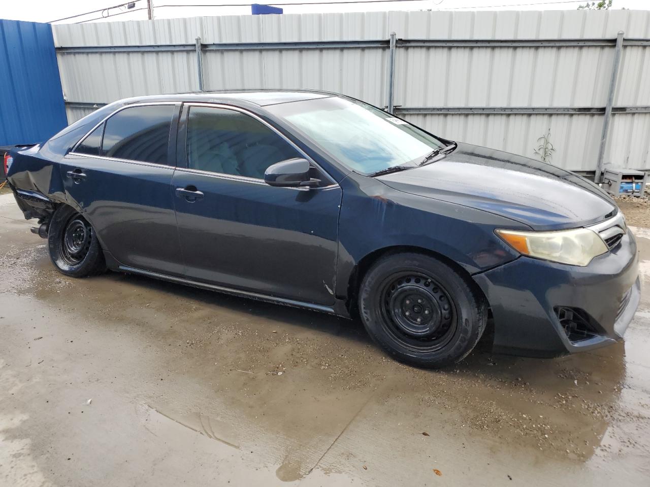 2014 Toyota Camry - Image 4
