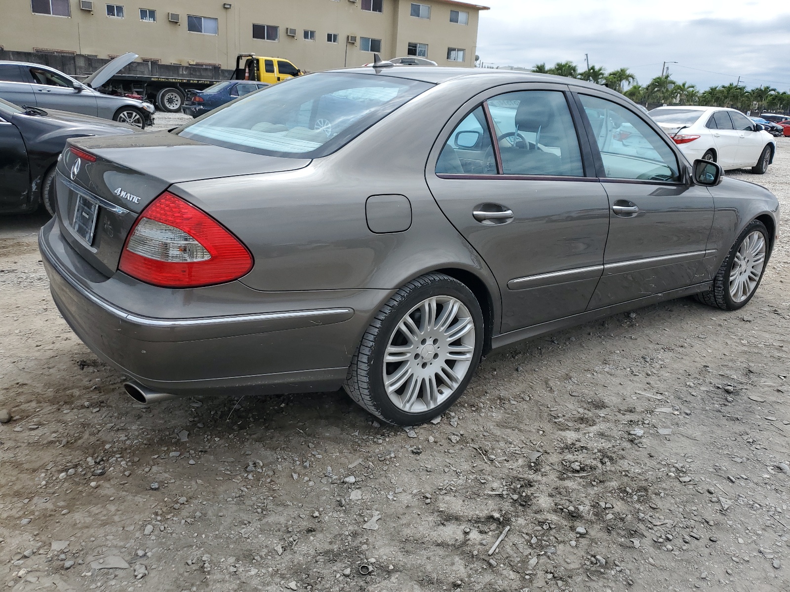 WDBUF87X38B312054 2008 Mercedes-Benz E 350 4Matic