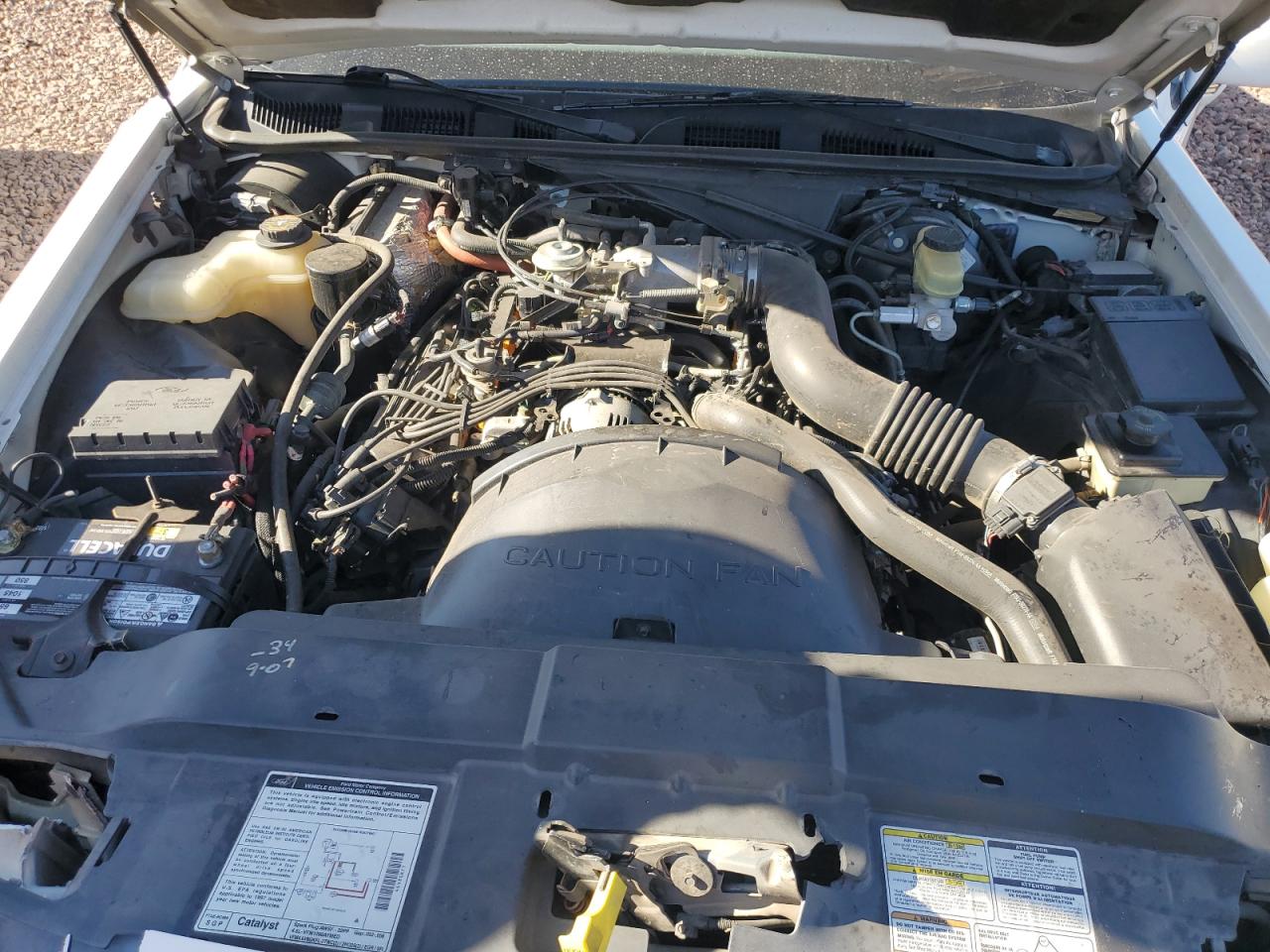 1997 Lincoln Town Car - Image 13