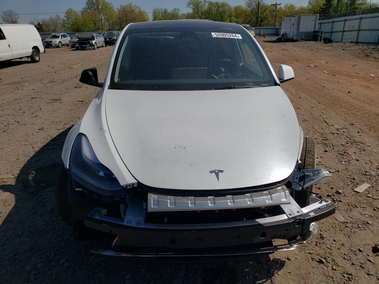 7SAYGDEE4RA259812 2024 Tesla Model Y