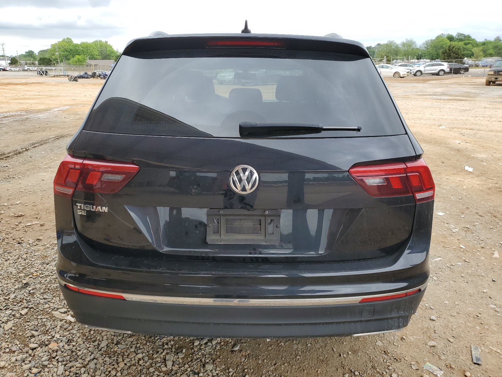 3VV3B7AX5LM063349 2020 Volkswagen Tiguan Se