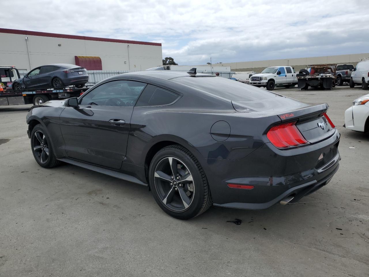 2022 Ford Mustang VIN: 1FA6P8THXN5147609 Lot: 51817984