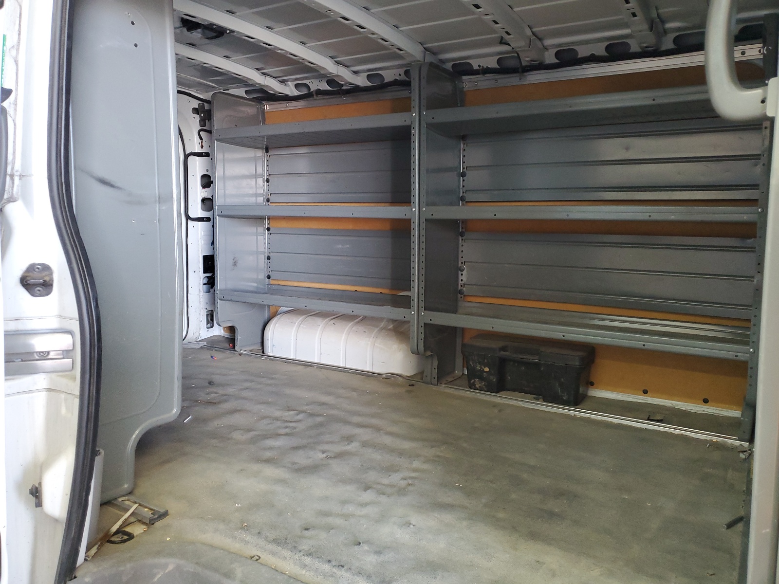 1N6BF0KY7KN810366 2019 Nissan Nv 2500 S