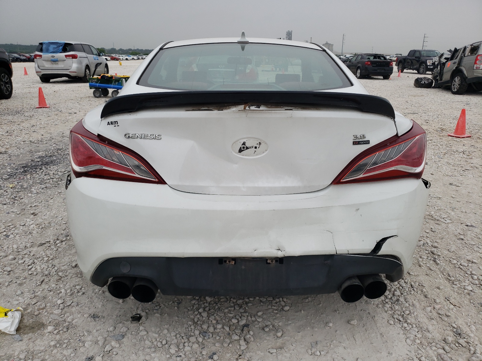 2013 Hyundai Genesis Coupe 3.8L vin: KMHHU6KJ9DU107851