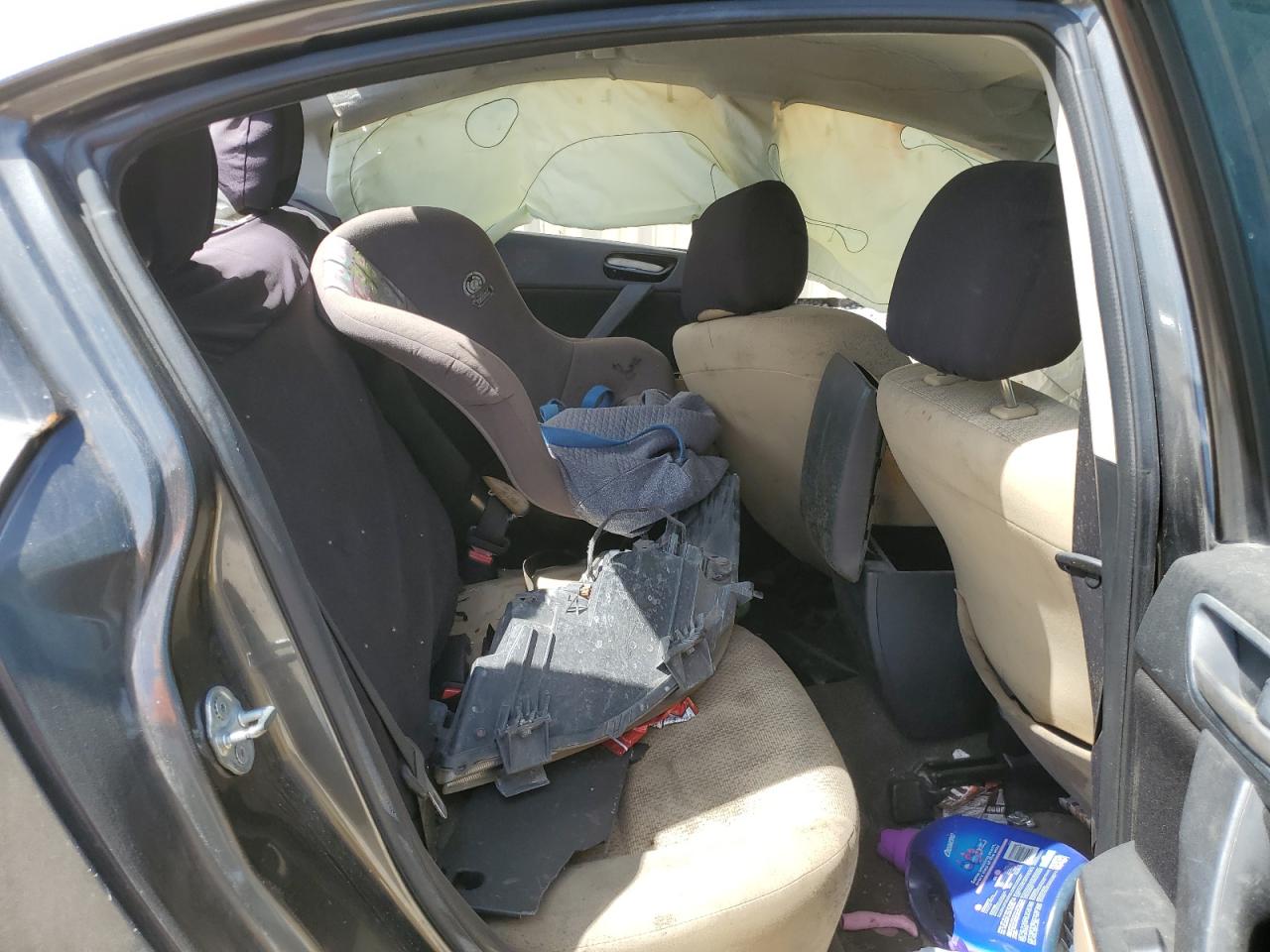 2011 Mazda 3 I VIN: JM1BL1VF3B1445364 Lot: 70383765