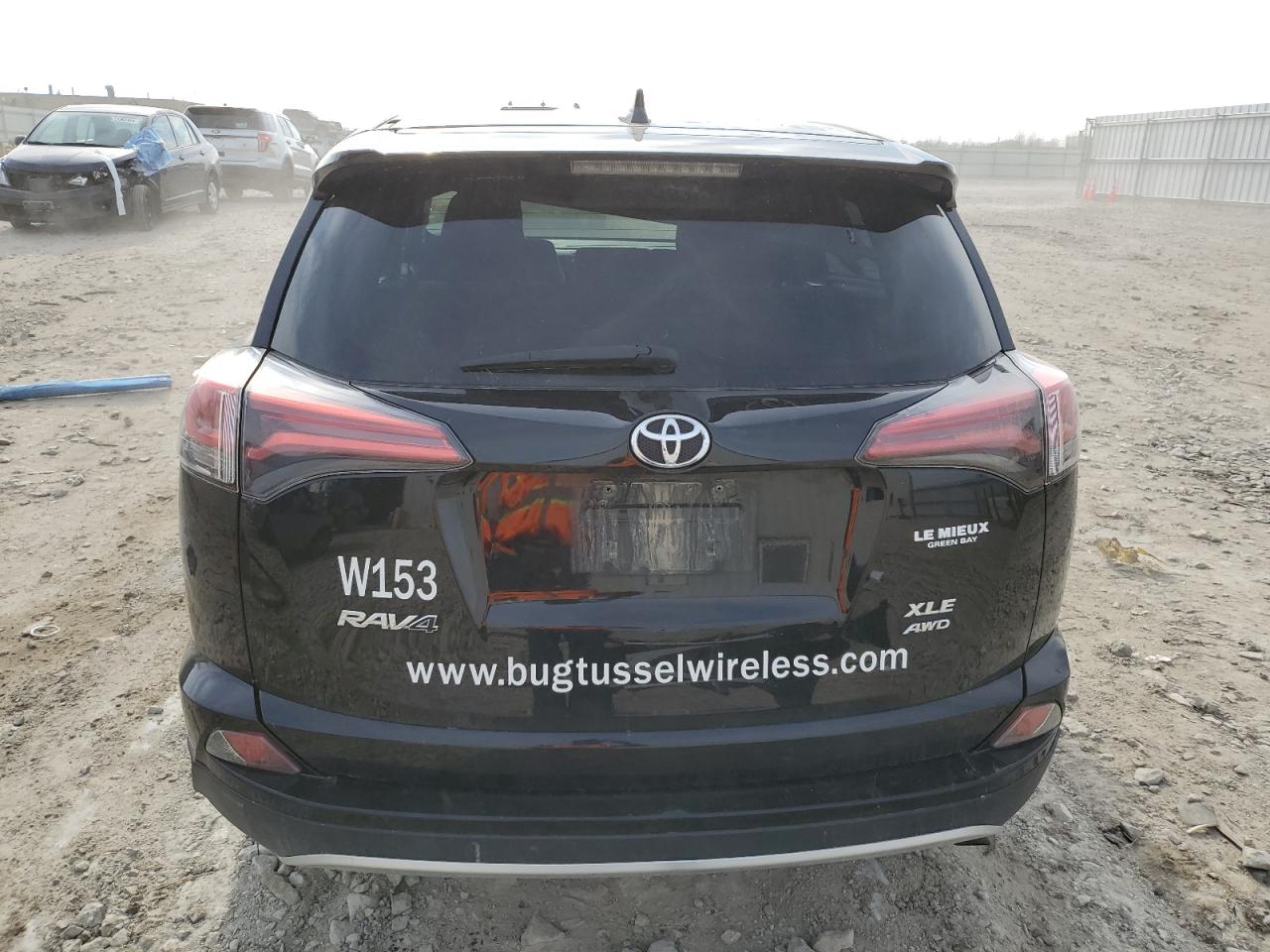 2T3RFREV2GW425966 2016 Toyota Rav4 Xle