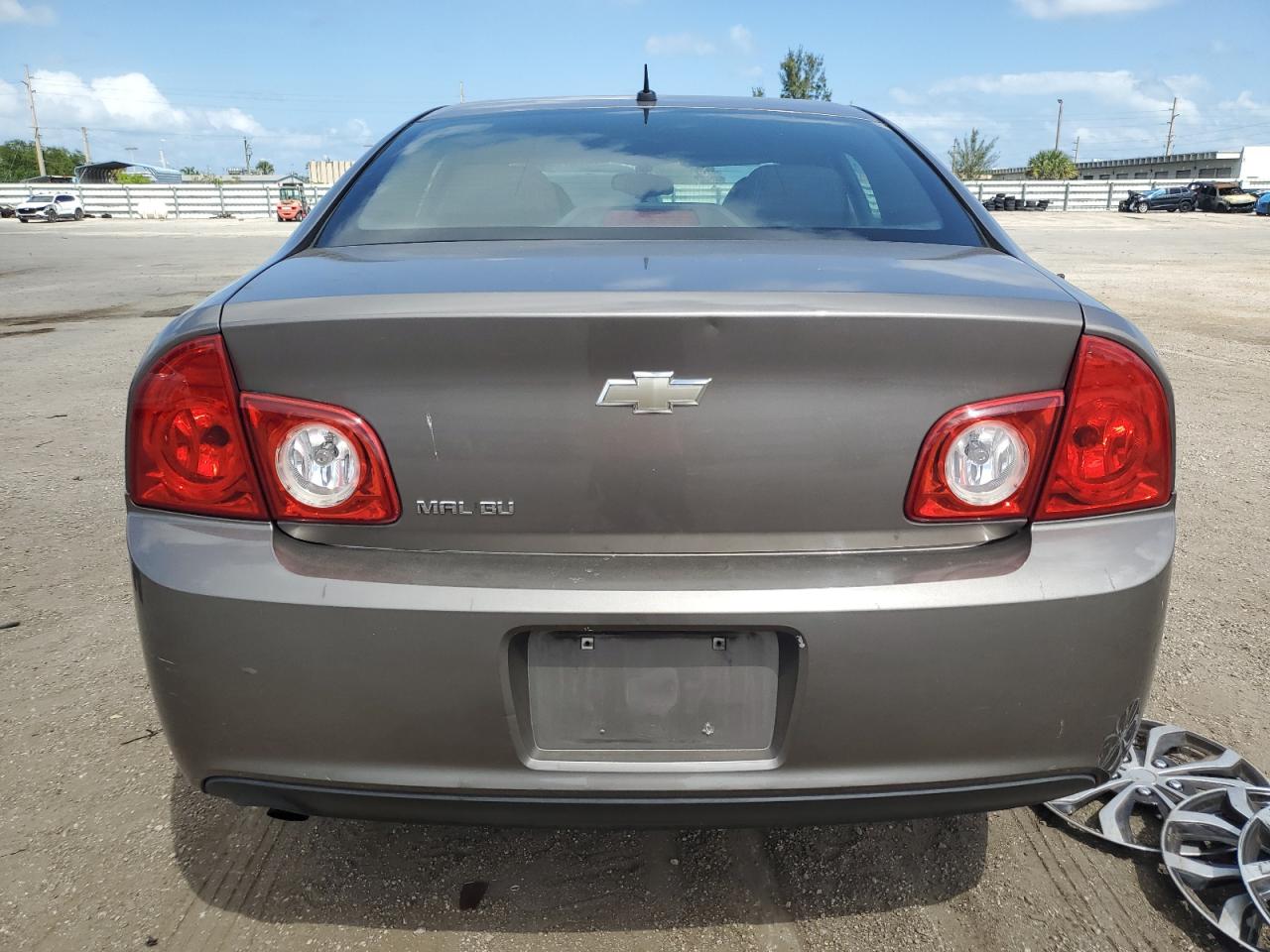 2011 Chevrolet Malibu Ls VIN: 1G1ZB5E17BF171739 Lot: 63230574