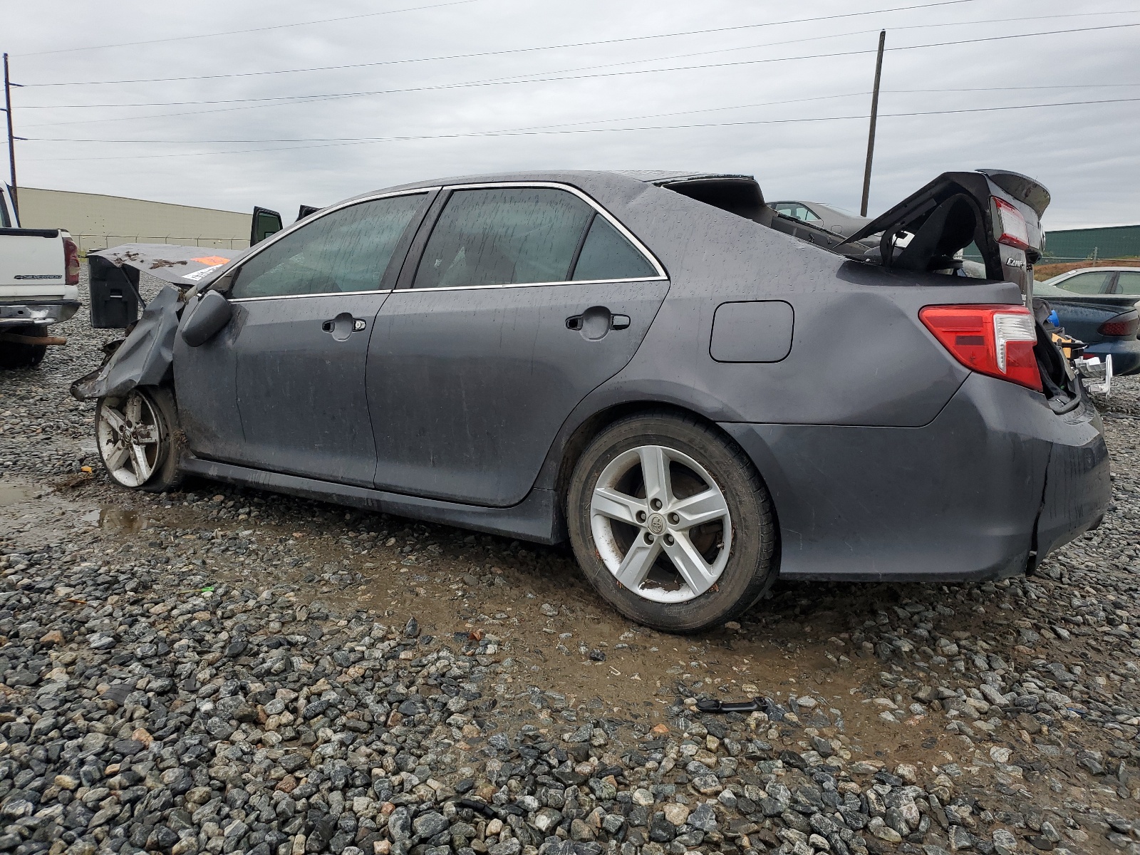 4T1BF1FK1DU658443 2013 Toyota Camry L