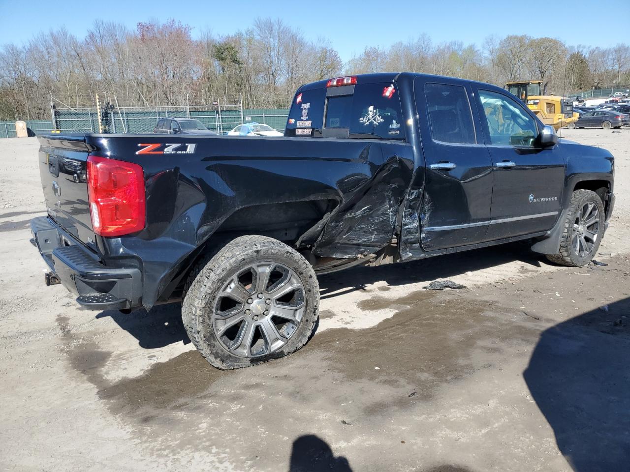 2018 Chevrolet Silverado - Image 3