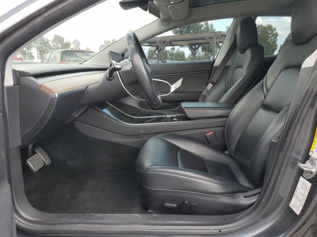  TESLA MODEL 3 2019 Серый