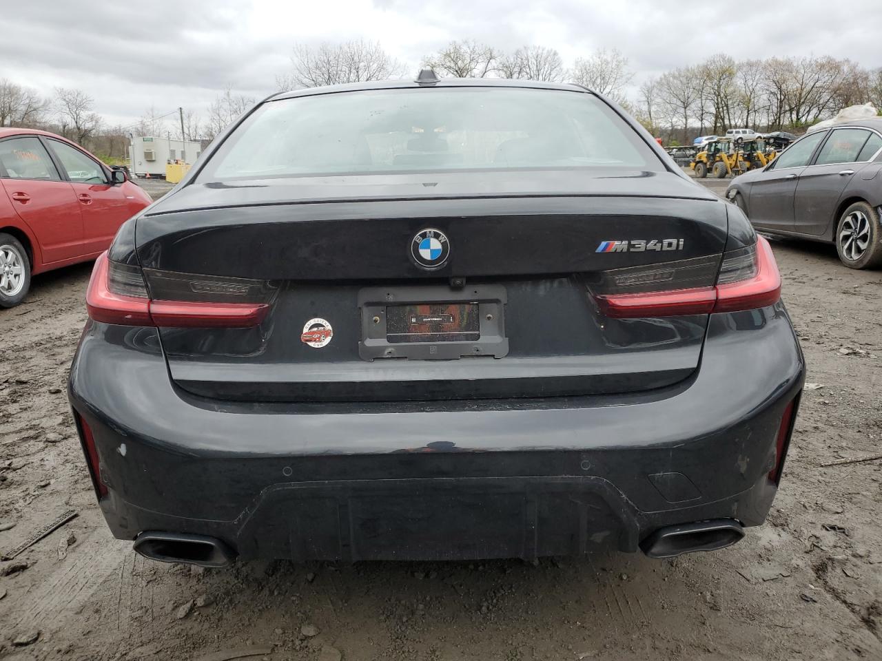 3MW49FS09P8D42261 2023 BMW M340I