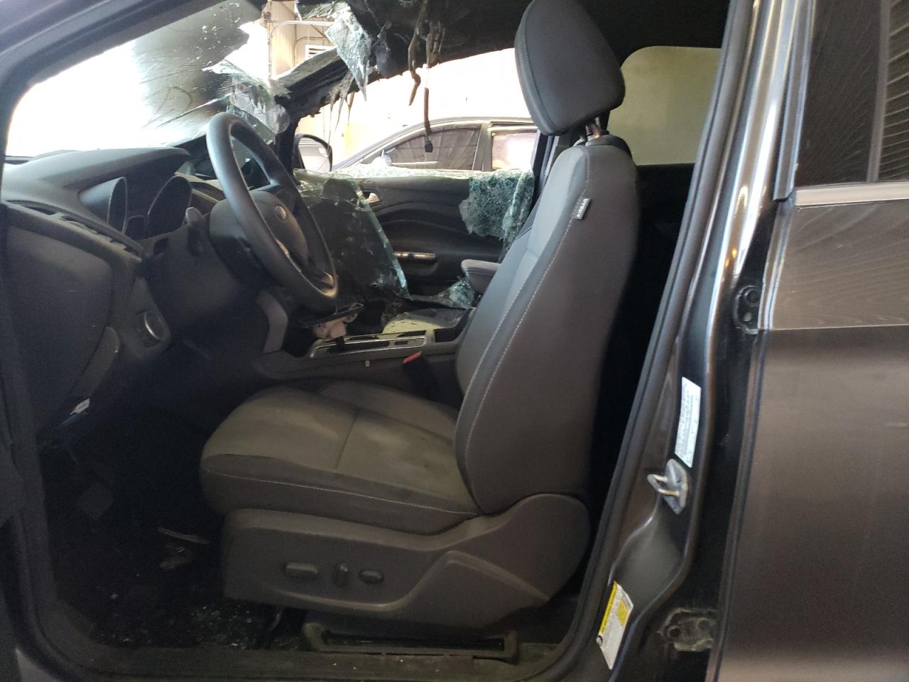 2017 Ford Escape Se VIN: 1FMCU0GD5HUA93012 Lot: 42904514