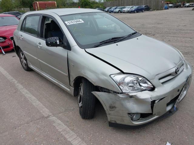 2004 TOYOTA COROLLA T3